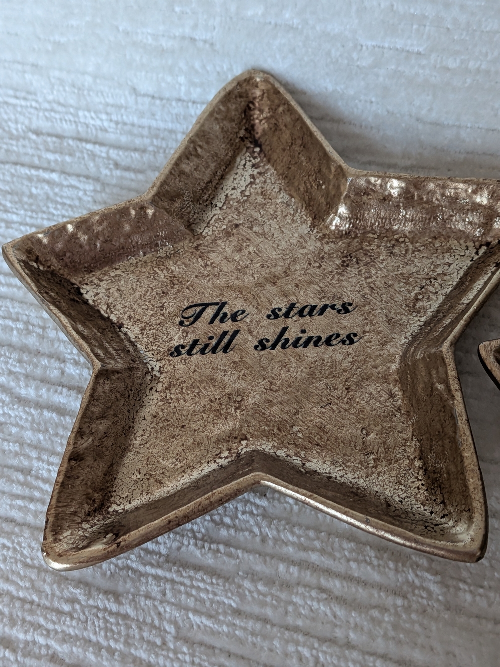 Golden Pewter Star Shaped Trinket Dishes - Set Of 2 Decorative Accents Unused - Picture 3 of 8